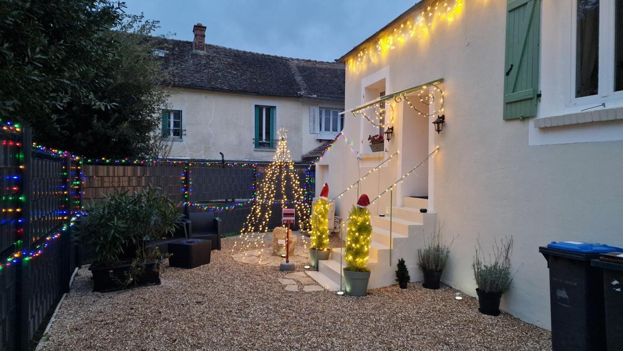 Maison 15 Minutes De Disney Le Refuge Des Contes Mareuil-lès-Meaux Exterior foto